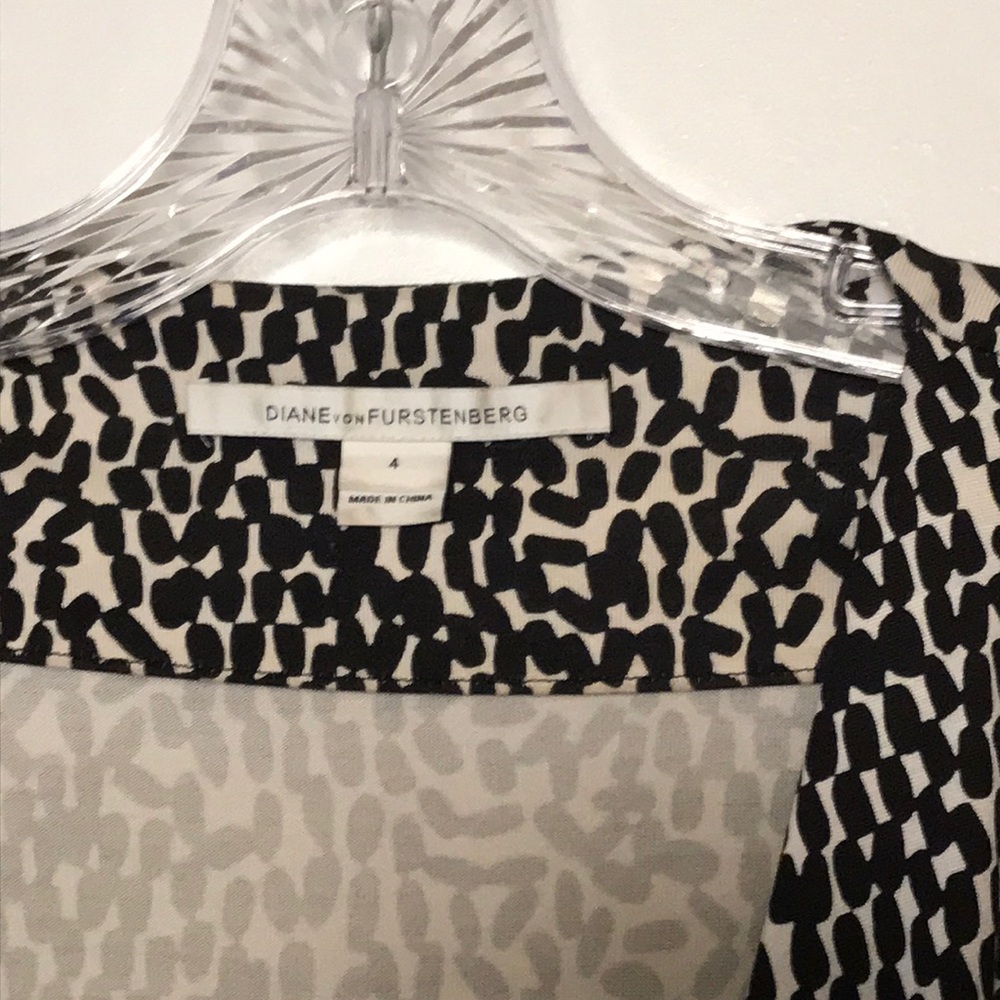 Dvf Wrap Dress - image 5